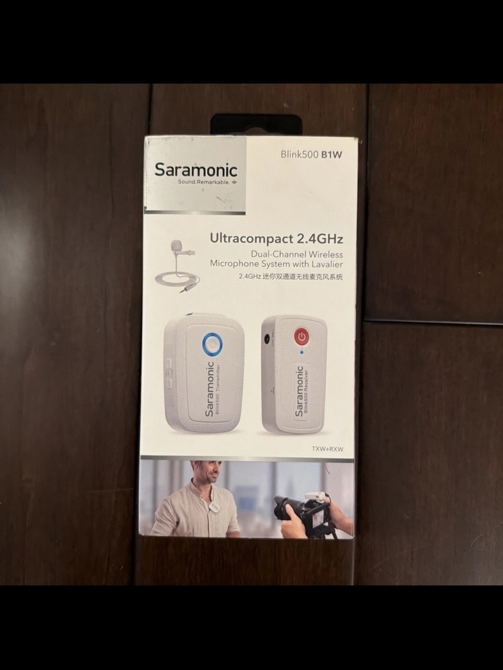 Blink500 B1W White Ultracompact 2.4GHz Wireless Lavalier Microphone System
